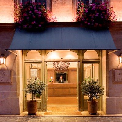 Hotel De L'arcade 3*