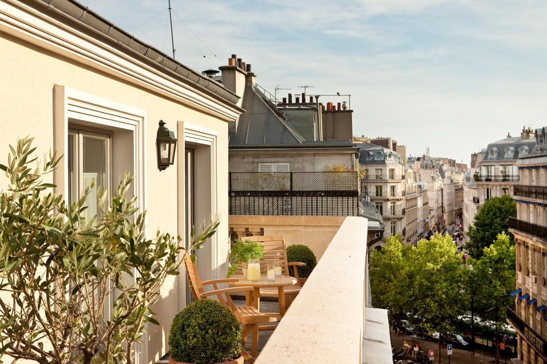 De L'arcade Hotel 3*